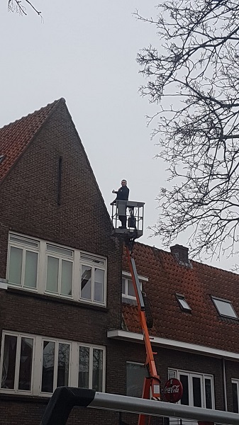  stormschade dak Ouderkerk aan de Amstel